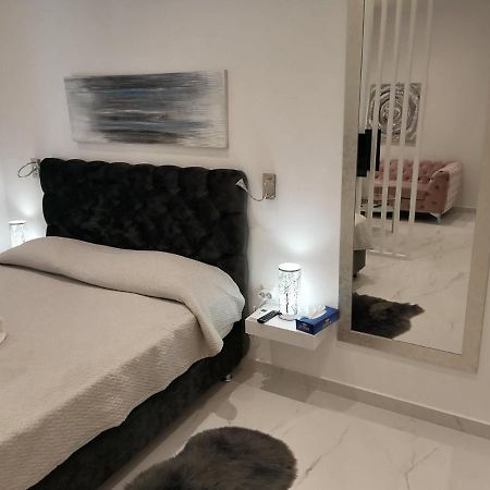 The Syntagma Luxury Suite Athènes Extérieur photo