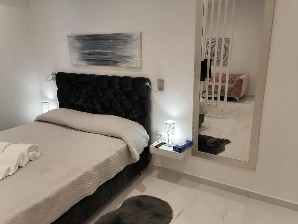 The Syntagma Luxury Suite Athènes Extérieur photo